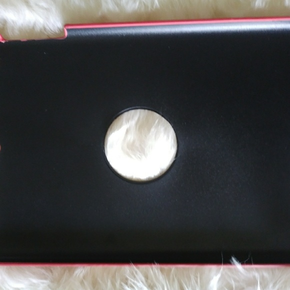 Mini iPad Cover in Red/White Celtic Knot Pattern - Picture 3 of 3